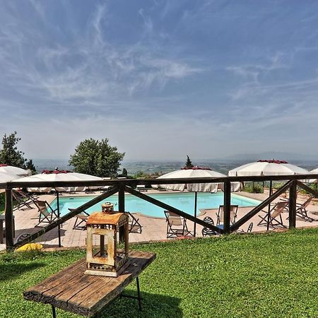 Casa Vacanze La Porta Vinci Exterior foto